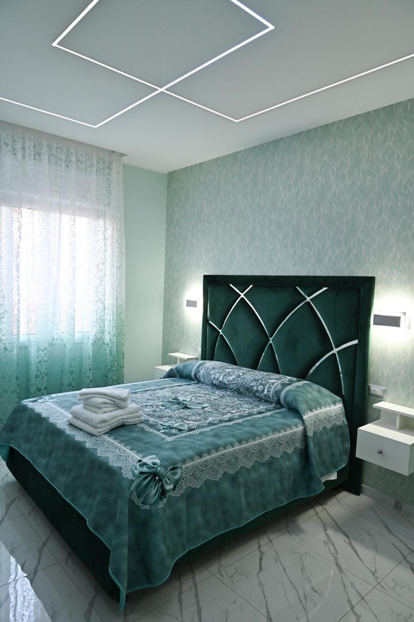 Bebsantaniellohouse1 Bed & Breakfast Napoli Eksteriør bilde