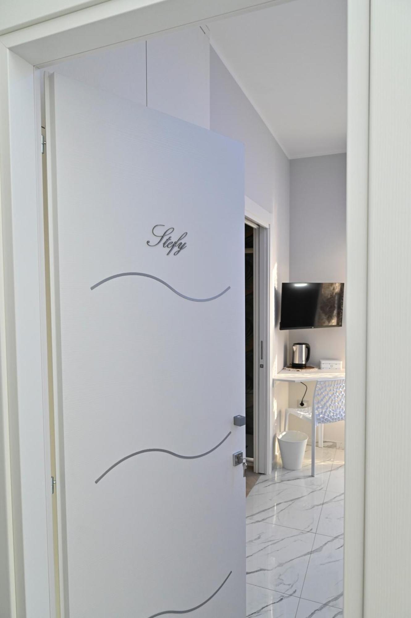 Bebsantaniellohouse1 Bed & Breakfast Napoli Eksteriør bilde