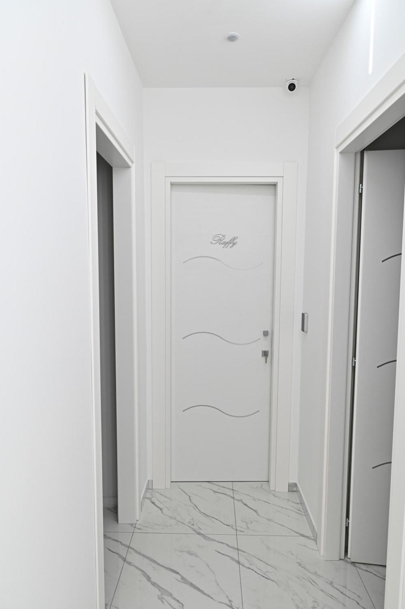 Bebsantaniellohouse1 Bed & Breakfast Napoli Eksteriør bilde