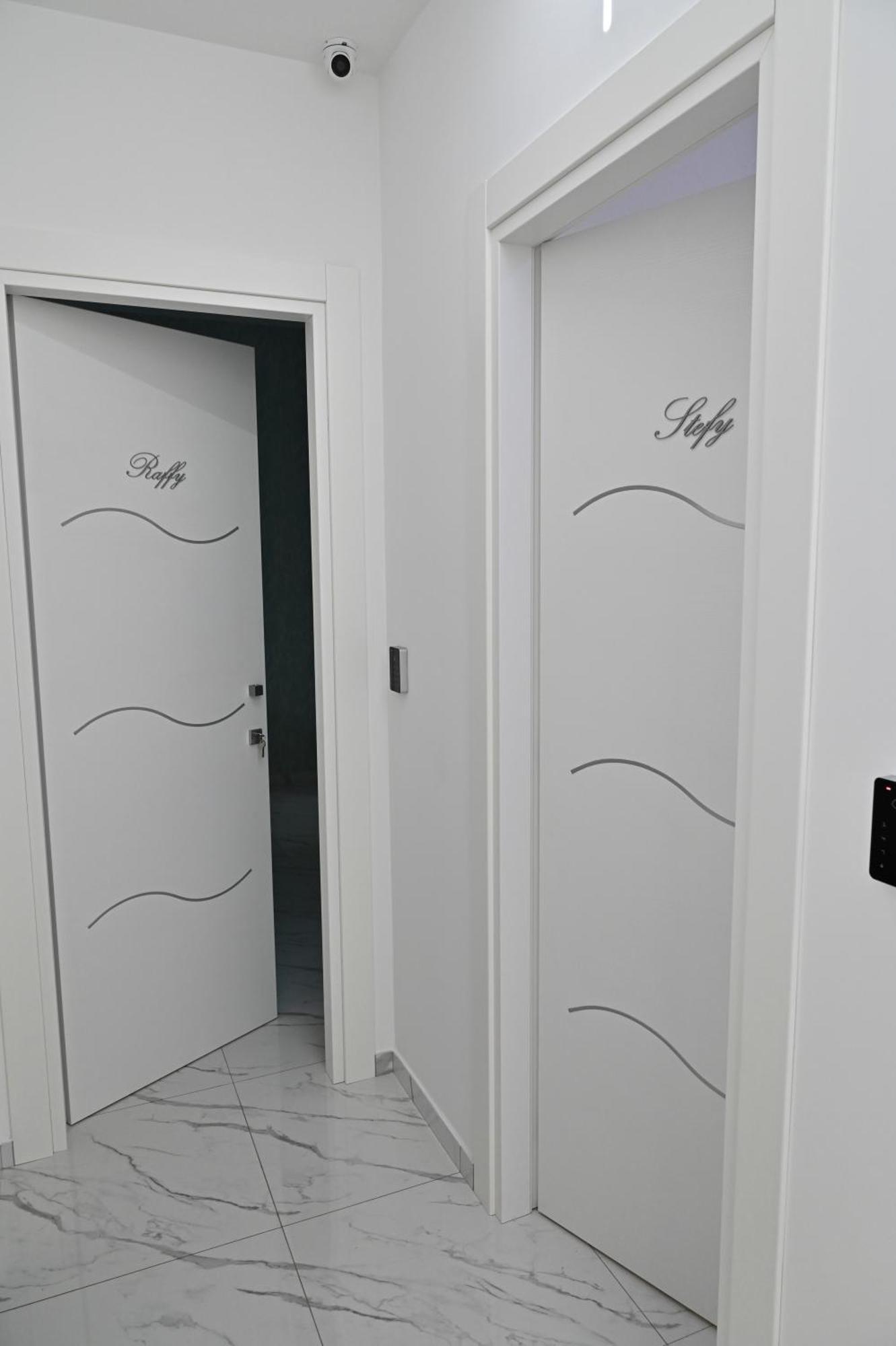 Bebsantaniellohouse1 Bed & Breakfast Napoli Eksteriør bilde